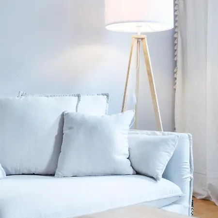 Mediterrane Nahe Hbf Mit Domblick * 不莱梅