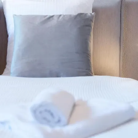 Mediterrane Nahe Hbf Mit Domblick Apartment